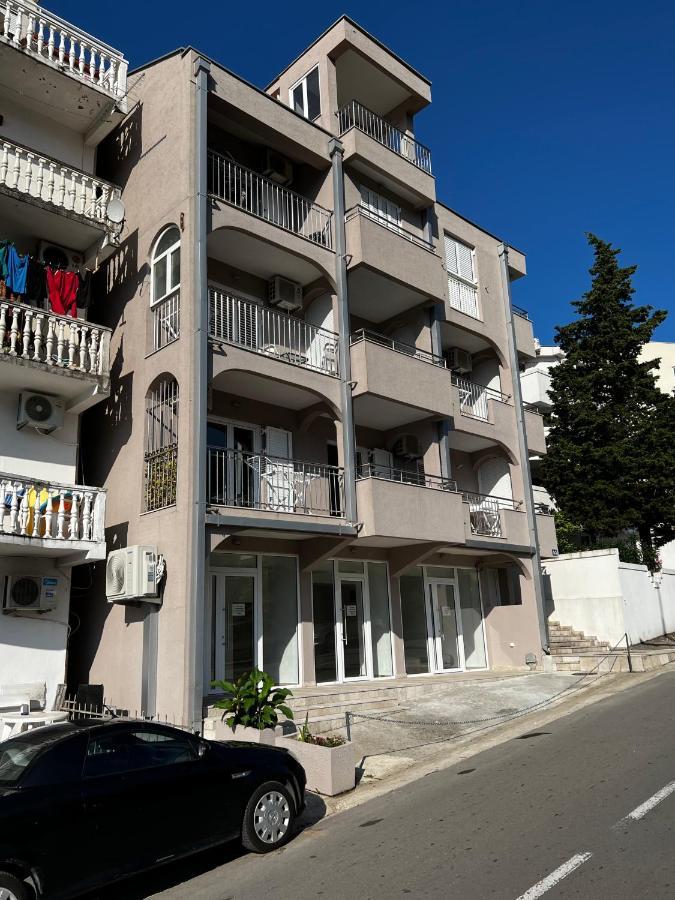 Guest House Mrvaljevic Budva Exterior photo